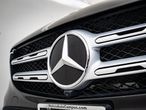 2021 Mercedes-Benz C-Class C300 4MATIC