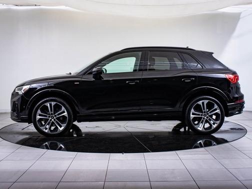2022 Audi Q3 S line Premium Plus