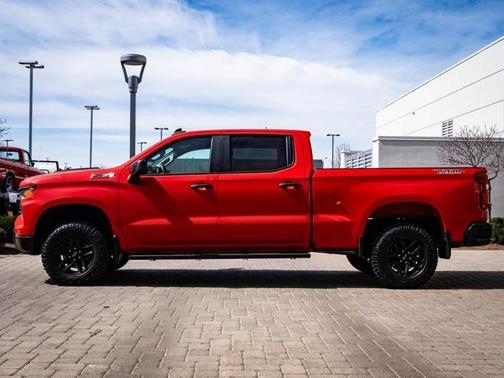 2022 Chevrolet Silverado 1500 Custom Trail Boss