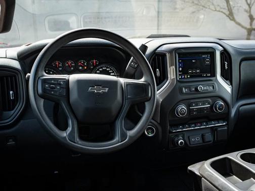 2022 Chevrolet Silverado 1500 Custom Trail Boss