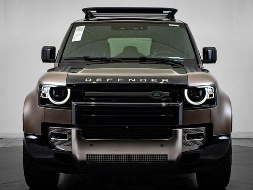 Gondwana Stone Metallic 2021 Land Rover Defender X
