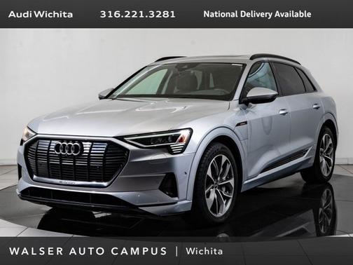 2021 Audi e-tron Premium Plus