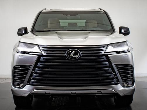 2023 Lexus LX 600 Luxury
