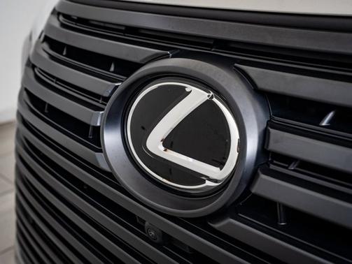 2023 Lexus LX 600 Luxury