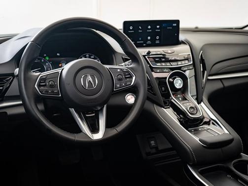 2025 Acura RDX w/Technology Package