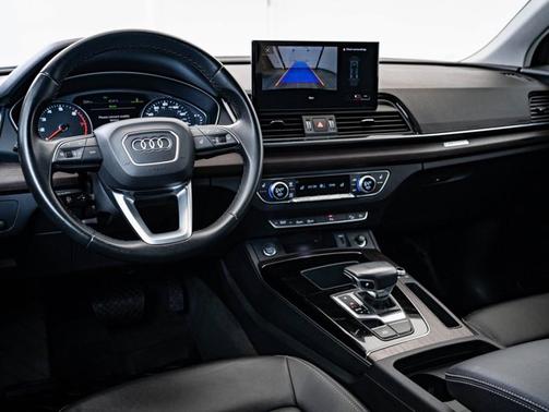 2023 Audi Q5 Premium