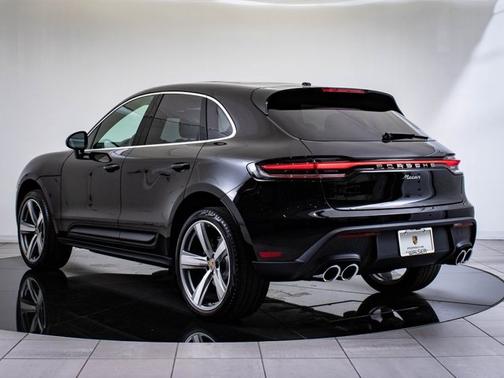 2025 Porsche Macan 