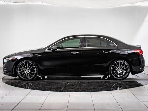 2021 Mercedes-Benz AMG A 35 AMG A 35
