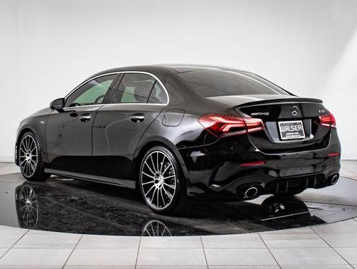 2021 Mercedes-Benz AMG A 35 AMG A 35