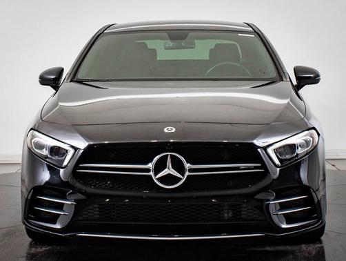 2021 Mercedes-Benz AMG A 35 AMG A 35