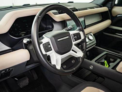 2022 Land Rover Defender X-Dynamic S