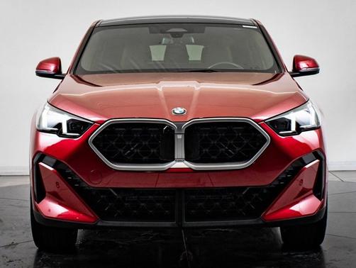 2025 BMW X2 xDrive28i