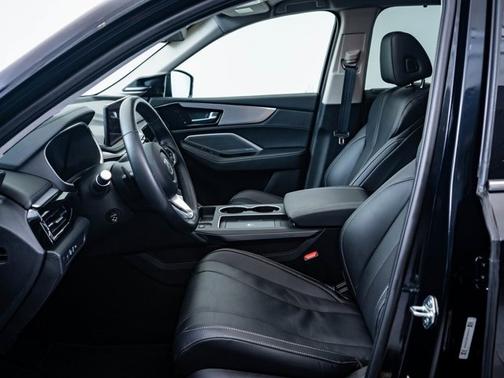 2025 Acura MDX w/Technology Package
