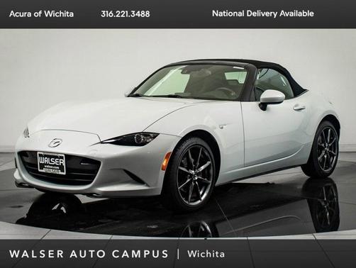 Ceramic Metallic 2017 Mazda MX-5 Miata Grand Touring