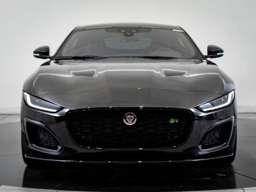 2023 Jaguar F-TYPE R