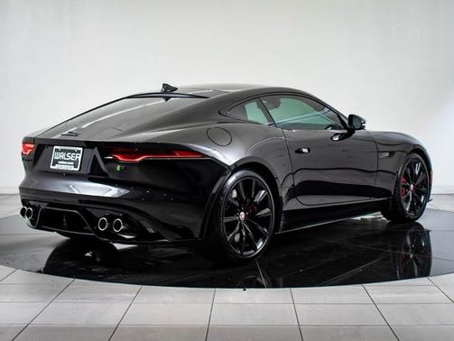 2023 Jaguar F-TYPE R