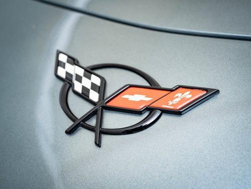 2004 Chevrolet Corvette 