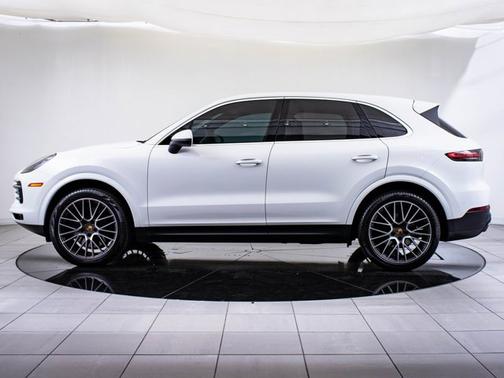 2021 Porsche Cayenne 