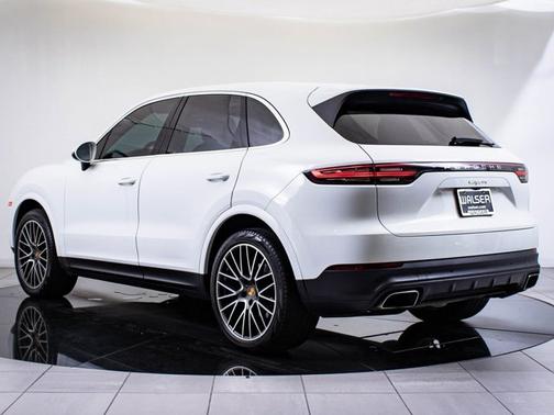 2021 Porsche Cayenne 