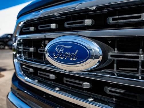 Agate Black Metallic 2023 Ford F-150 XLT