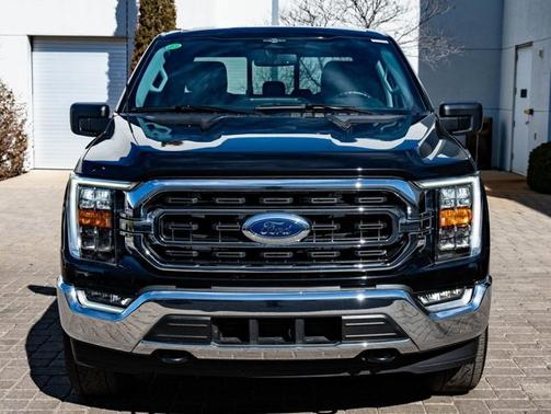 Agate Black Metallic 2023 Ford F-150 XLT