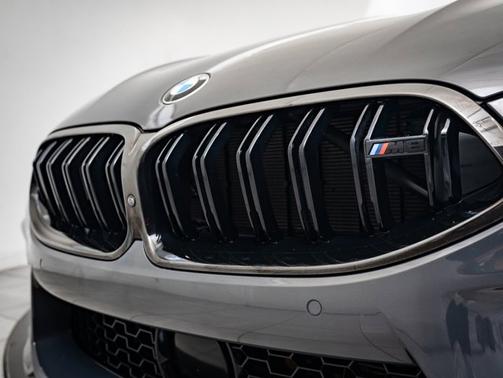 2022 BMW M8 Competition