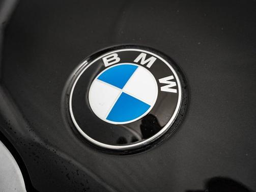 Black Sapphire Metallic 2025 BMW 330 330i xDrive