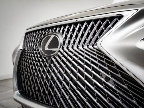 2018 Lexus LS 500 Base