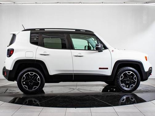 2016 Jeep Renegade Trailhawk