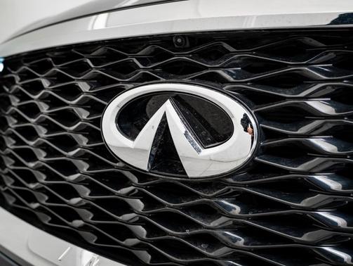 2025 INFINITI QX60 SENSORY