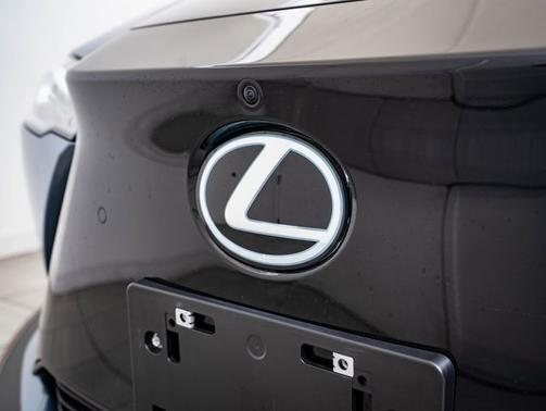 2023 Lexus RZ 450e "Premium AWD w/18"" Wheels"