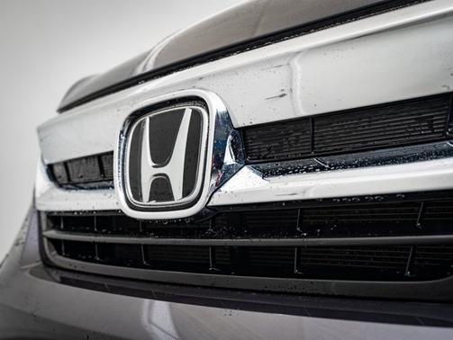2022 Honda Pilot Touring 7-Passenger