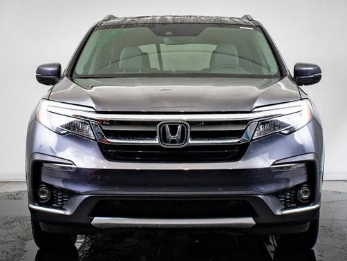 2022 Honda Pilot Touring 7-Passenger