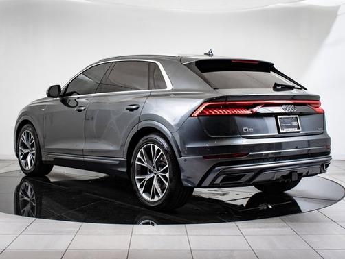 2023 Audi Q8 Prestige