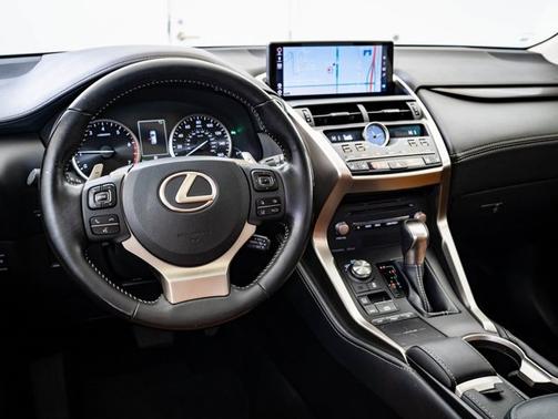 2019 Lexus NX 300 