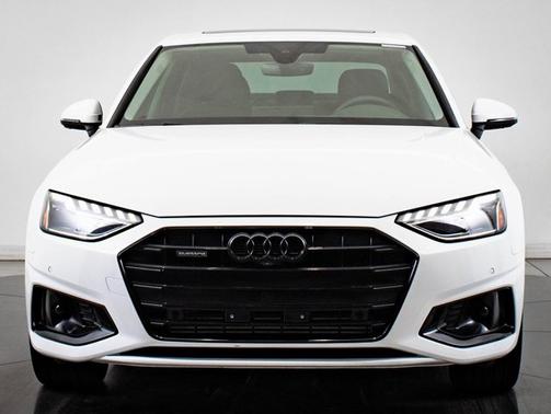 2022 Audi A4 Premium Plus