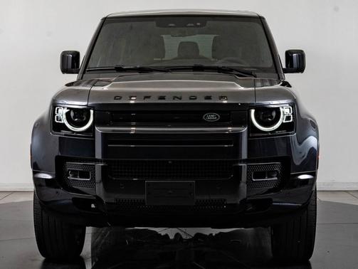 Carpathian Gray Premium Metallic 2023 Land Rover Defender V8