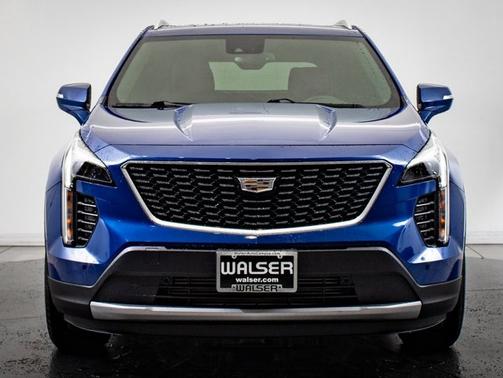 2021 Cadillac XT4 FWD Premium Luxury