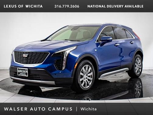 2021 Cadillac XT4 FWD Premium Luxury