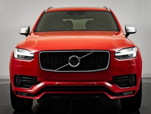 2018 Volvo XC90 T5 R-Design