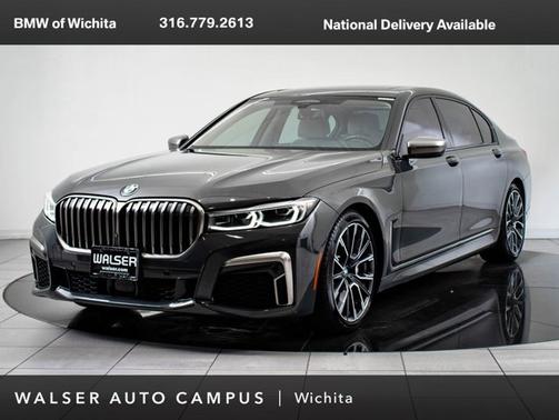 2022 BMW M760 M760i xDrive