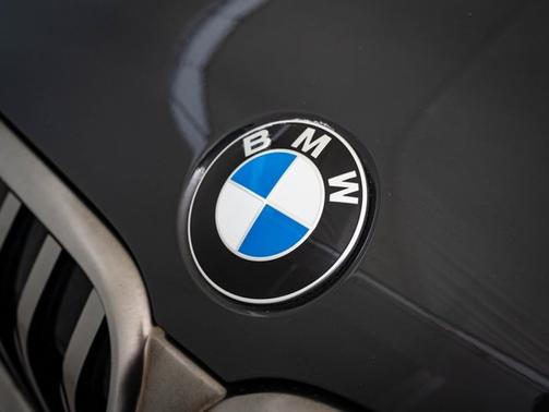 2022 BMW M760 M760i xDrive