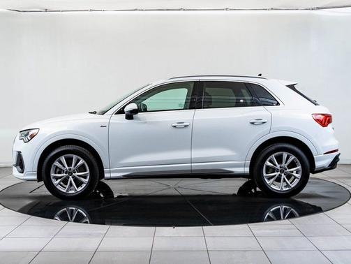 2025 Audi Q3 S line Premium Plus