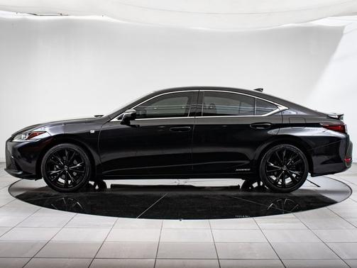 2022 Lexus ES 300h ES 300h F SPORT