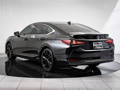 2022 Lexus ES 300h ES 300h F SPORT