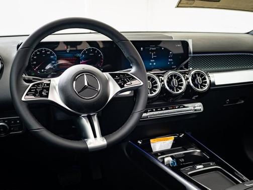 2024 Mercedes-Benz GLB 250 Base