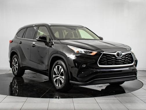 2020 Toyota Highlander XLE