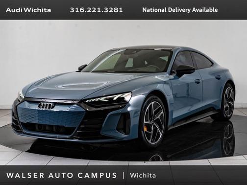 Kemora Gray Metallic 2022 Audi RS e-tron GT