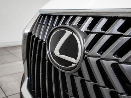 Eminent White Pearl 2023 Lexus ES 350 Base