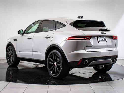 2022 Jaguar E-PACE SE